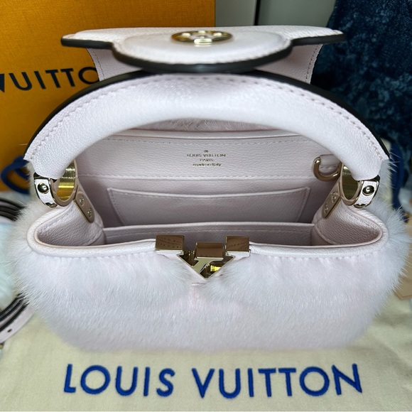 ❌SOLD!🔥NEW! Louis Vuitton•Mink Fur Capucines Mini with Crossbody Strap - Picture 9 of 13